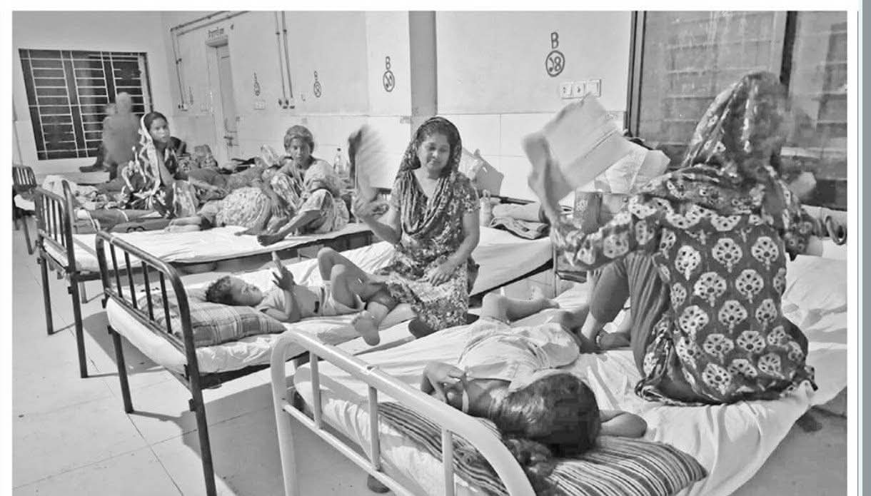 অন্ধকার আর অসহনীয় গরমে ‘মৃত্যুফাঁদ’ কটিয়াদী হাসপাতাল জেনারেটর বিকল, জিম্মি শত শত রোগী